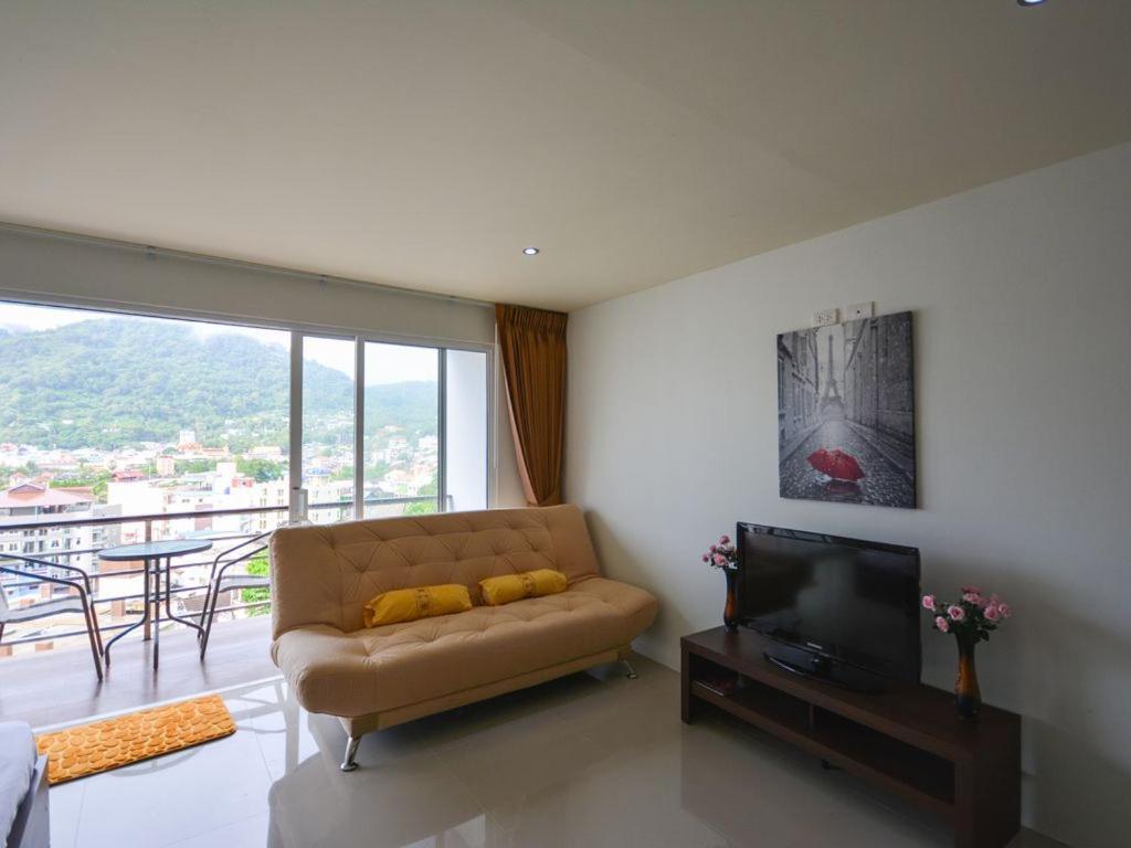 Phuketbnbdotcom, Poolmountainveiws, Large Balcony Apartamento *