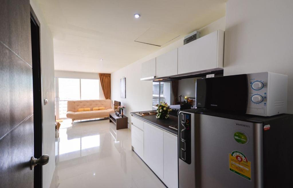 Apartamento Phuketbnbdotcom, Poolmountainveiws, Large Balcony Patong