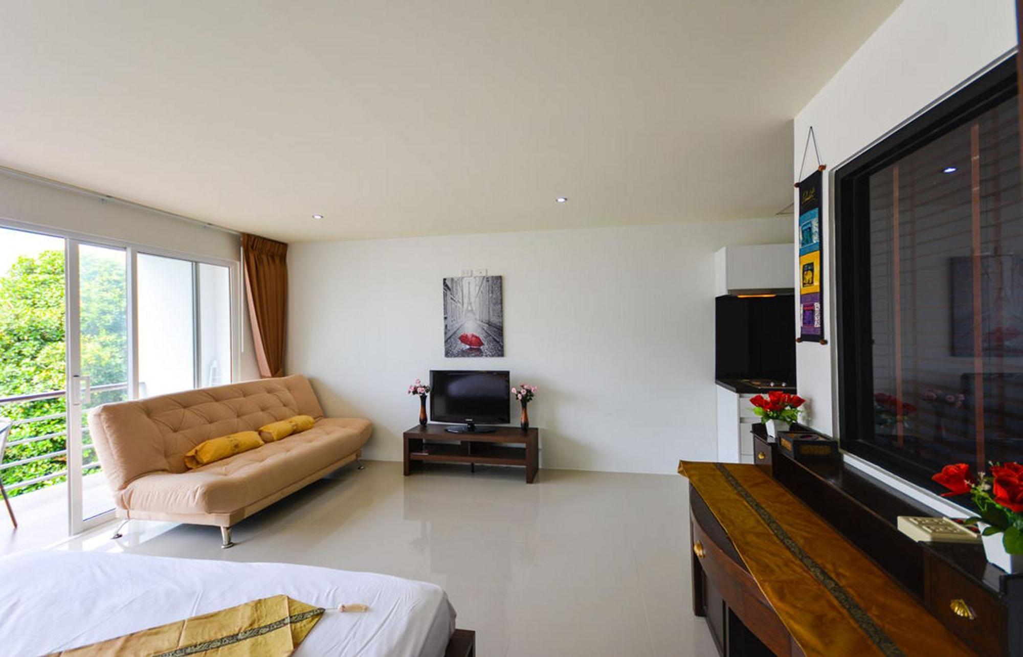 Phuketbnbdotcom, Poolmountainveiws, Large Balcony Apartamento