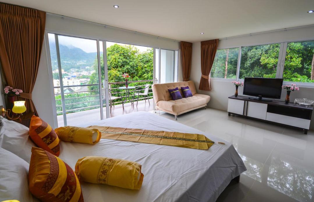 Phuketbnbdotcom, Poolmountainveiws, Large Balcony Lägenhet Patong