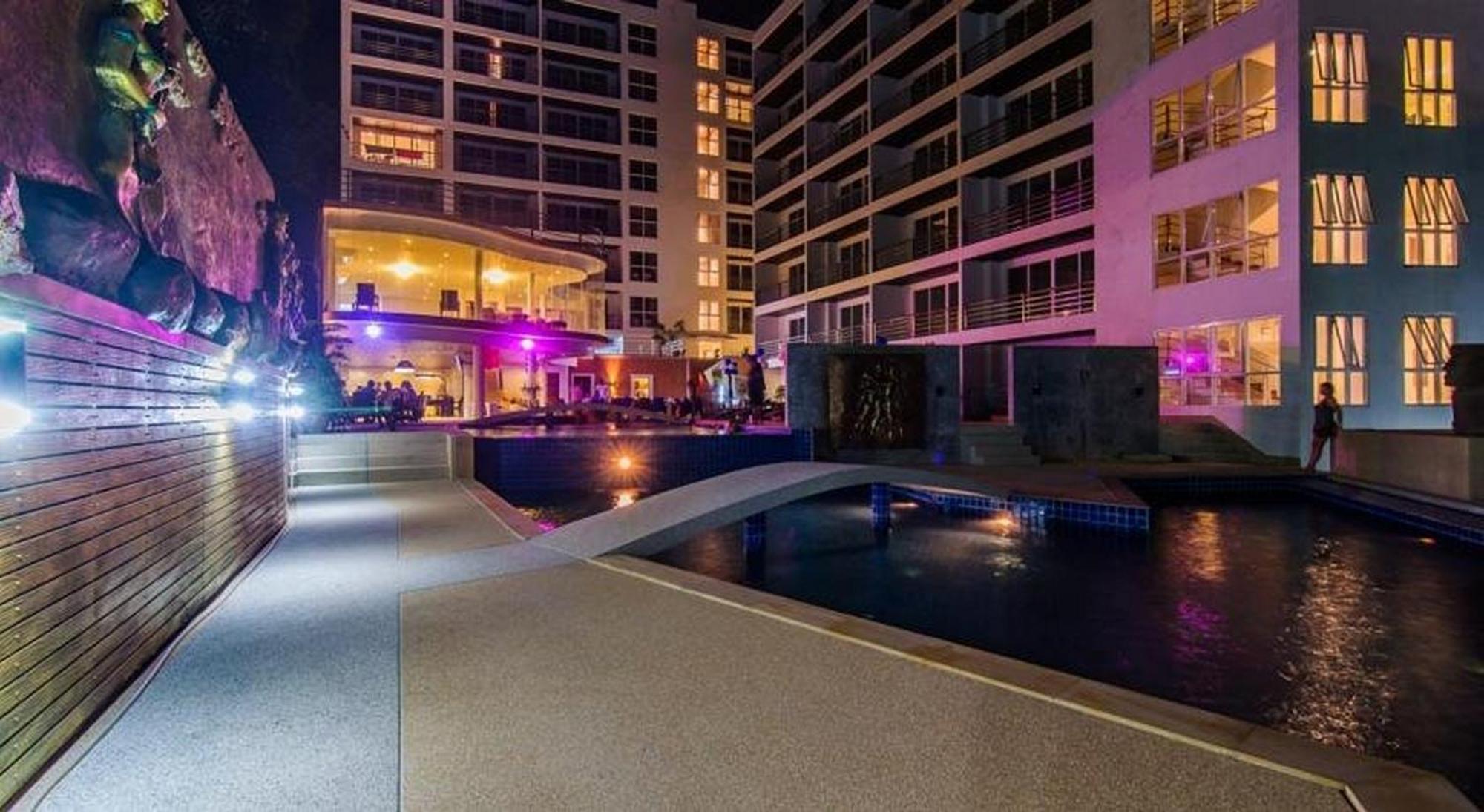 Lägenhet Phuketbnbdotcom, Poolmountainveiws, Large Balcony *