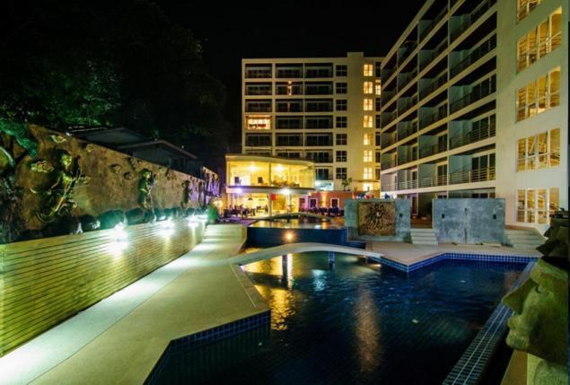 Phuketbnbdotcom, Poolmountainveiws, Large Balcony Lägenhet Patong