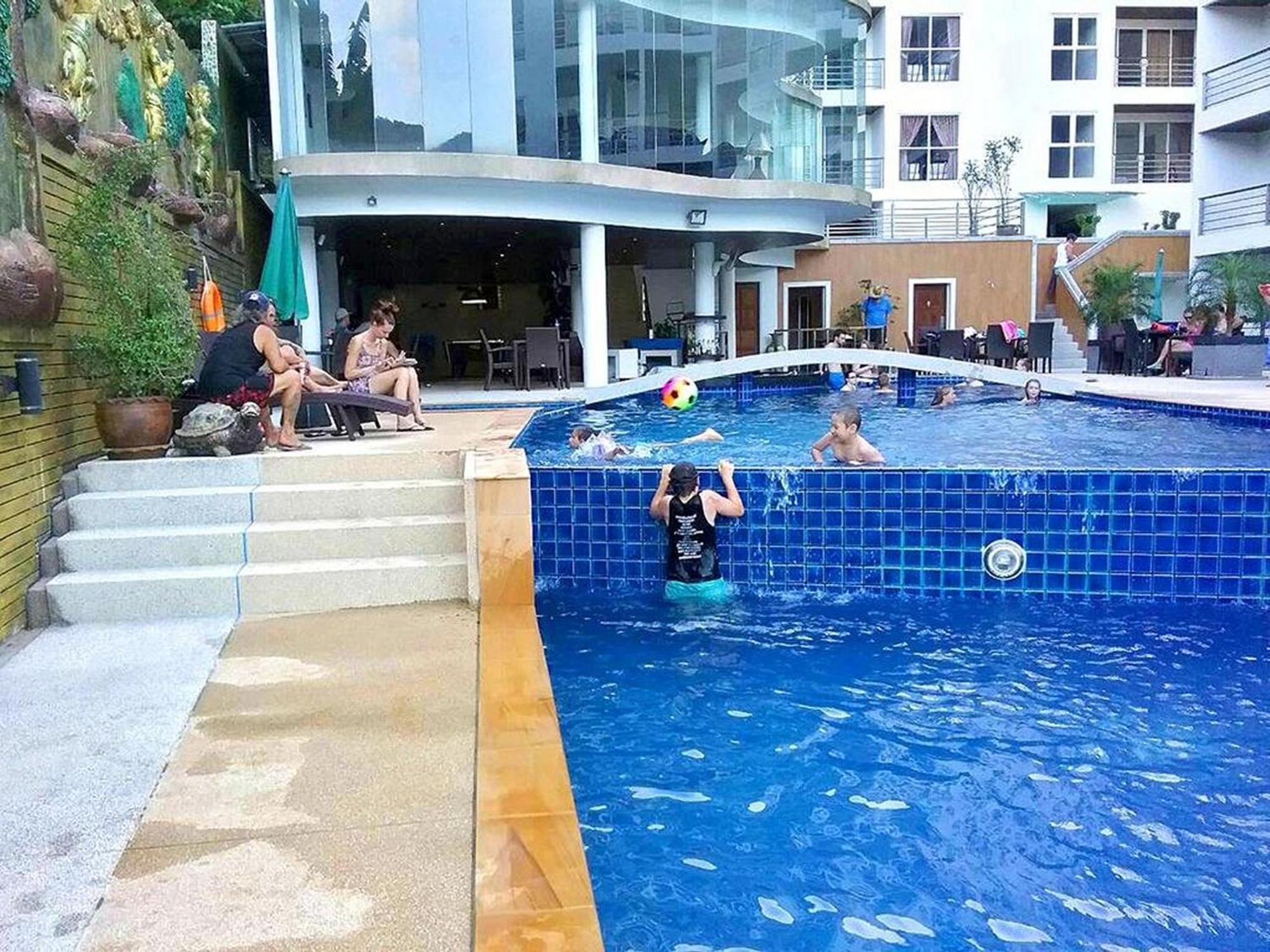 Phuketbnbdotcom, Poolmountainveiws, Large Balcony Apartamento *